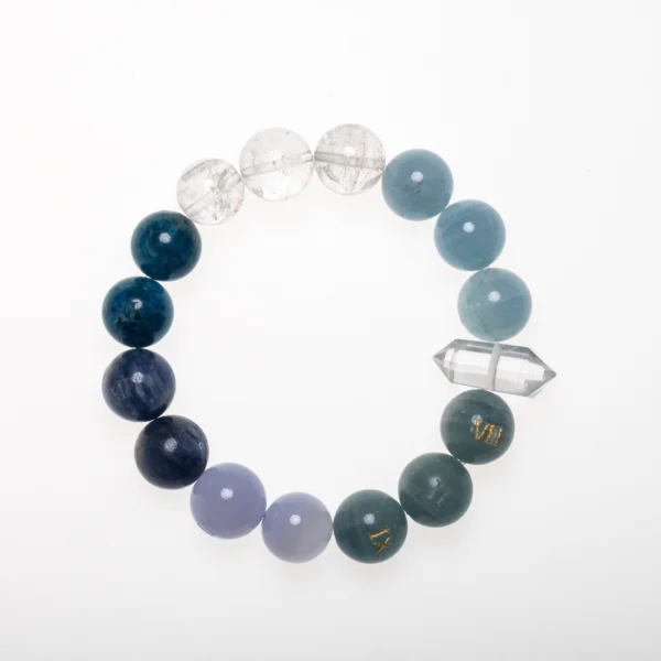 Energy boosting bracelet made with aquamarine, kyanite, and clear quartz – designed to enhance vitality, focus, and mental clarity.