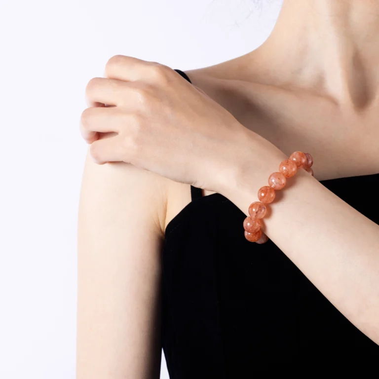 Ground Ember – 16 Rutilated Quartz Bracelet Healing Stones for Emotional Healing & Strength